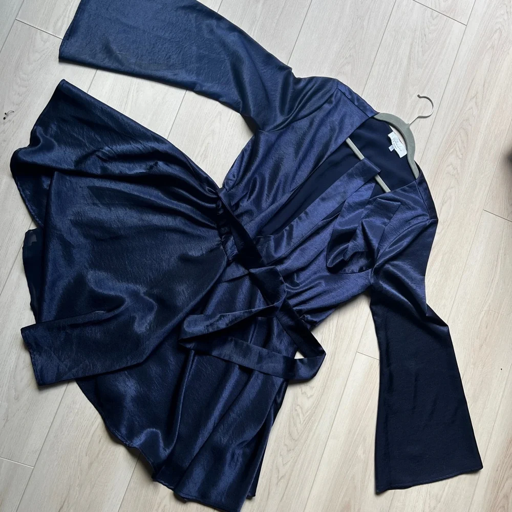 Navy mini wrap dress - Picture 1 of 5